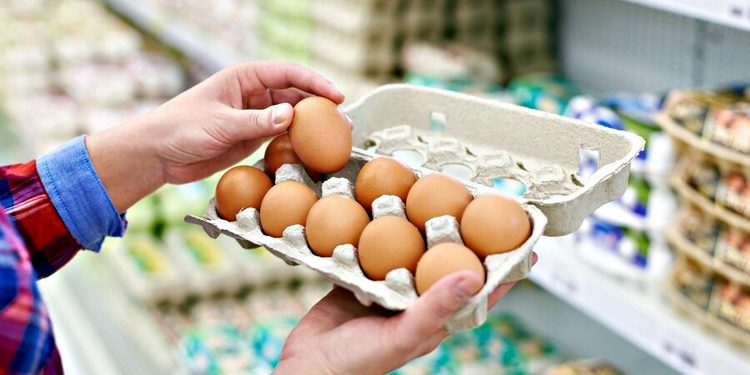 Курячі яйця.