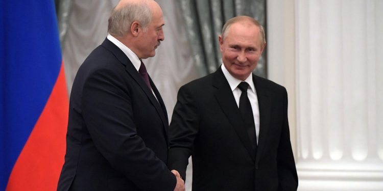 Олександр Лукашенко і Володимир Путін