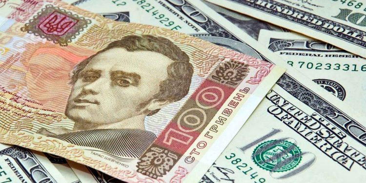 Долари і гривні.