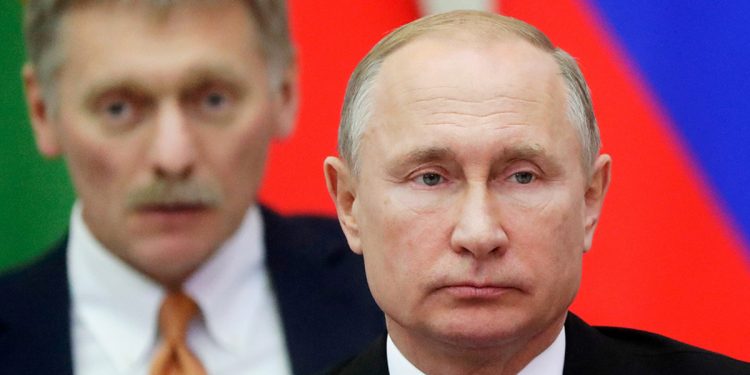 Володимир Путін і Дмитро Пєсков