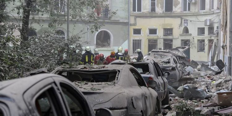 Руйнування у Львові.