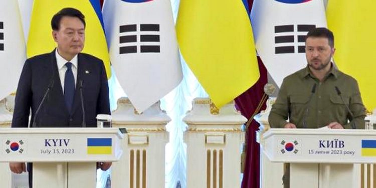 Юн Сок Йоль і Зеленський.
