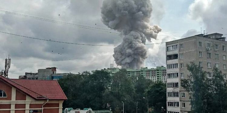 Пожежа на заводі.