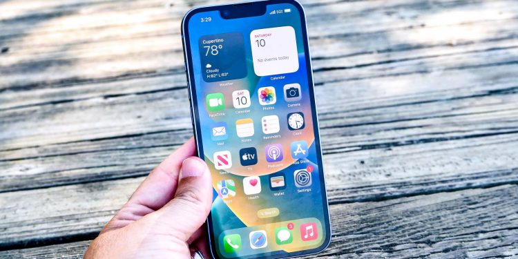 Экосистема Apple: iPhone 14 в связке с другими устройствами