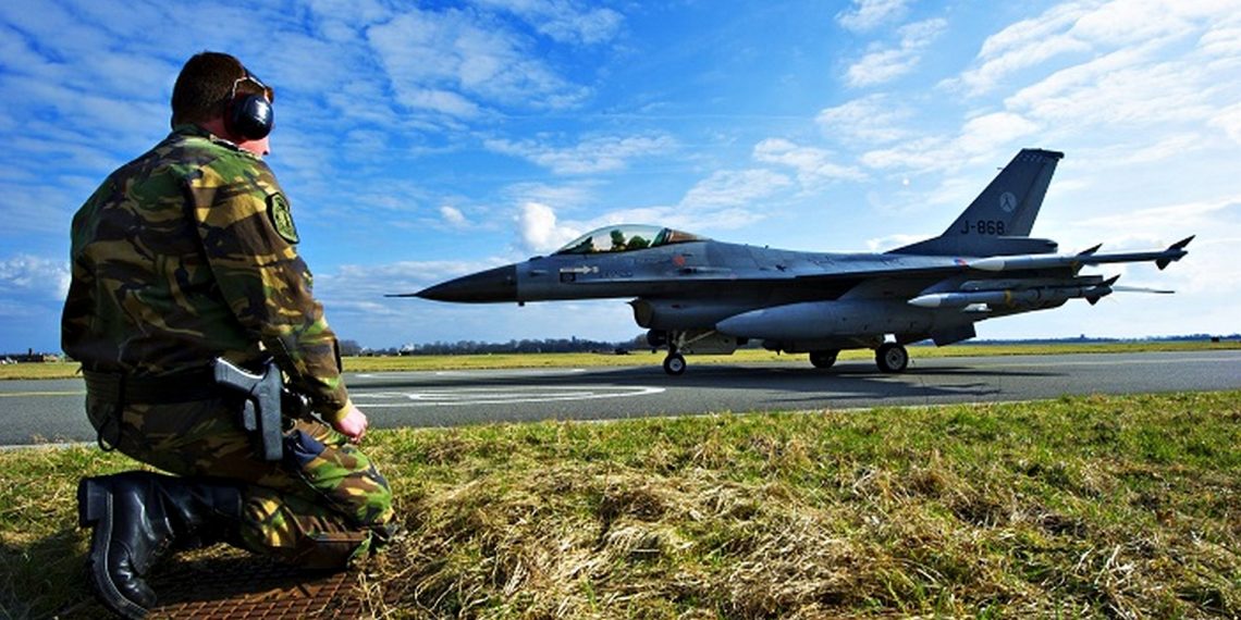 Пілоти ЗСУ.