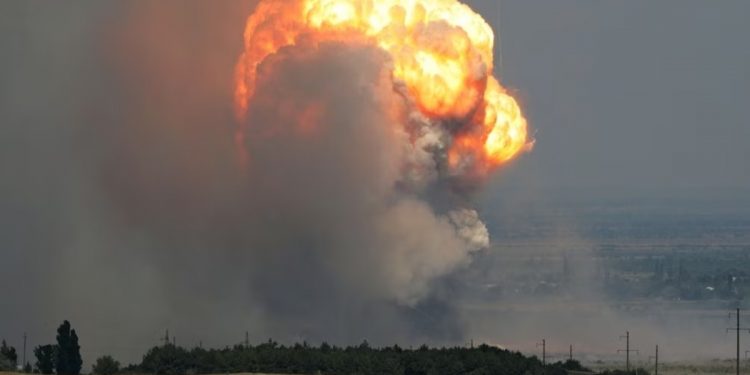 Вибухи у Криму