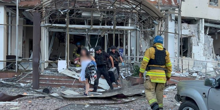 Ракетний удар по готелю у Запоріжжі