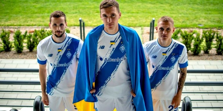 Звичайна форма "Динамо".