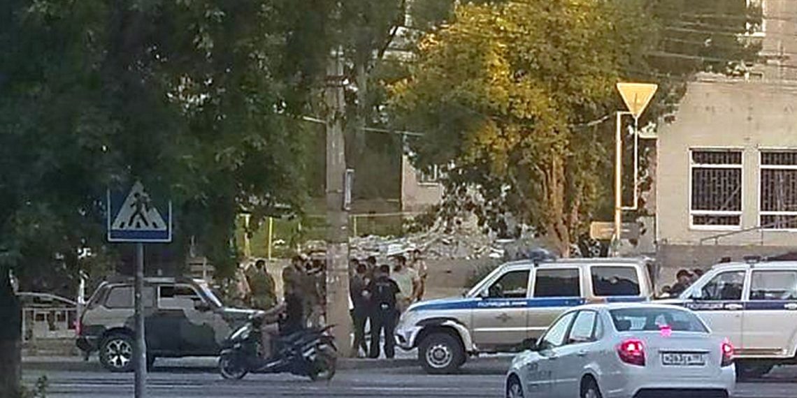 "Кадирівці".