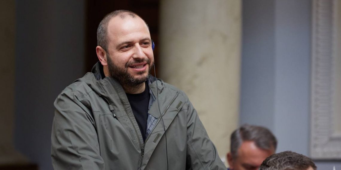 Рустем Умєров