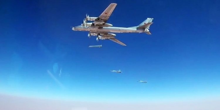 Запуск російської крилатої ракети Х-101