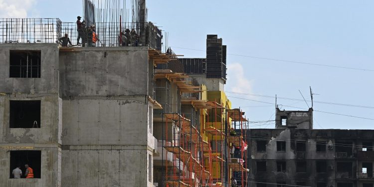 Будівництво в окупованому Маріуполі