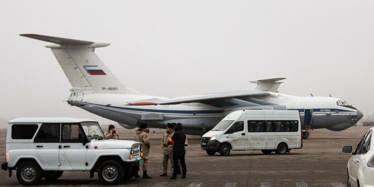Російський аеродром "Чкаловський"