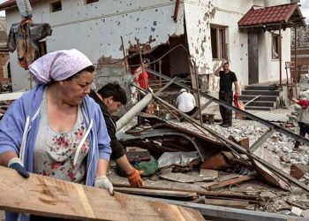 Зруйноване житло.