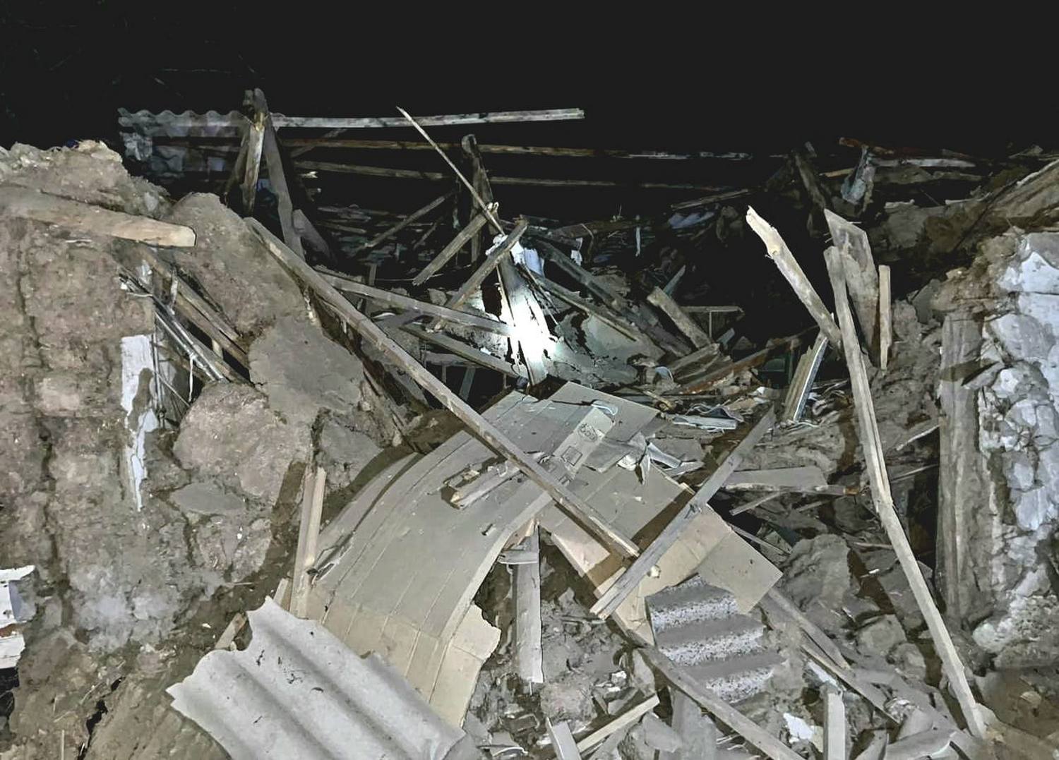 Обстрелы Днепропетровщины в ночь на 29 сентября: в ОВА показали кадры последствий атак оккупантов