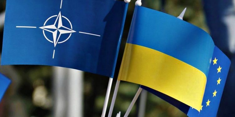 Україна в НАТО.