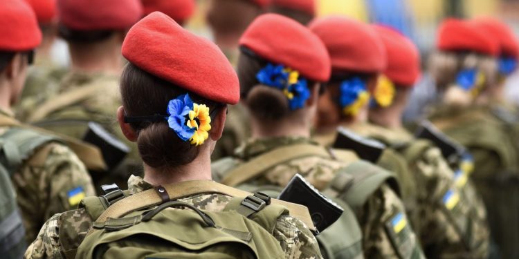 Жінки військові