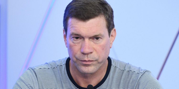 Олег Царьов