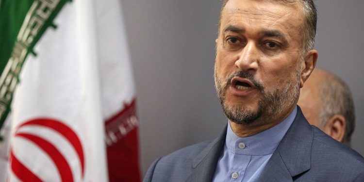 Хосейн Амір Абдоллахян.