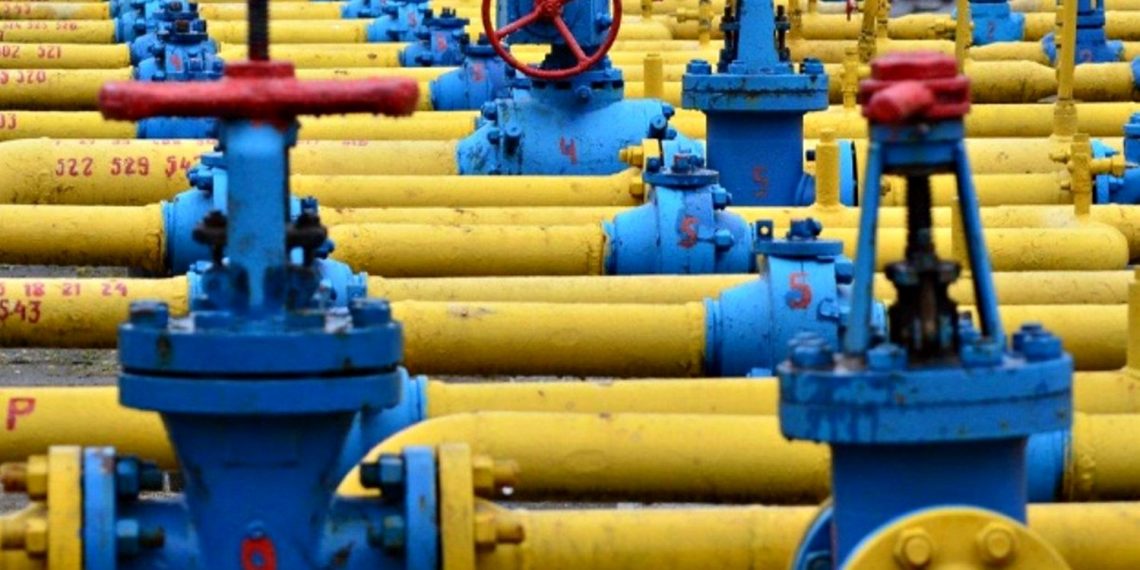 Трубопровід.