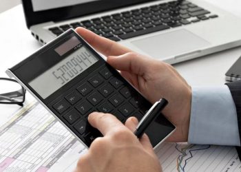 Підприємець.