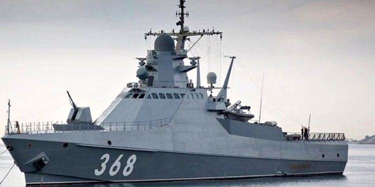 Російський військовий корабель.