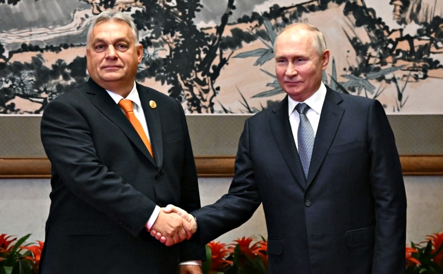 Орбан і Путін.