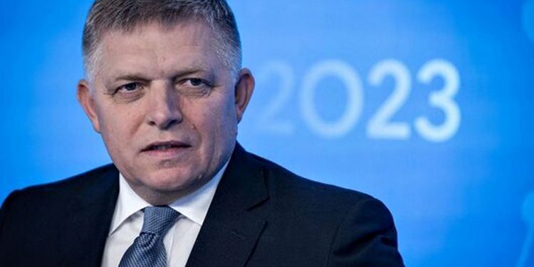 Роберт Фіцо.