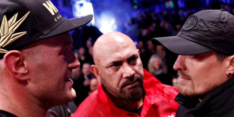 Ф'юрі та Усик.