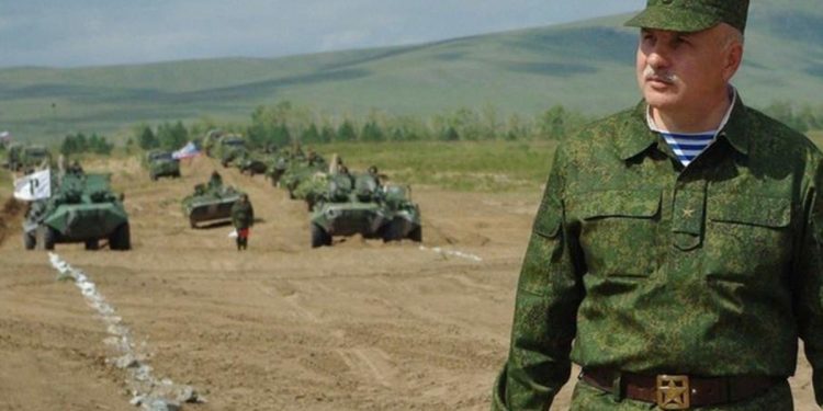 Генерал-полковник ЗС РФ Олег Макаревич