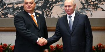 Віктор Орбан та Володимир Путін