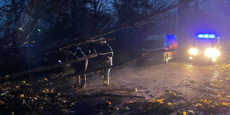 Погода в Україні.