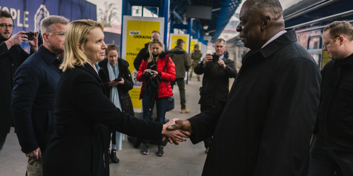 Ллойд Остін в Україні