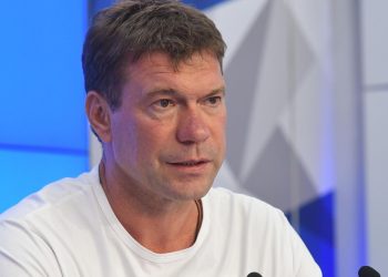 Олег Царьов