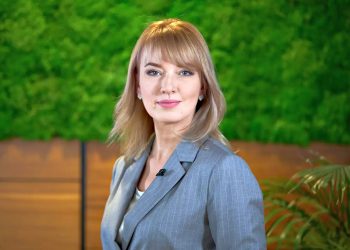 Олена Шуляк.