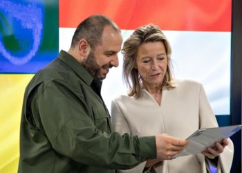 Умєров і Оллонгрен.