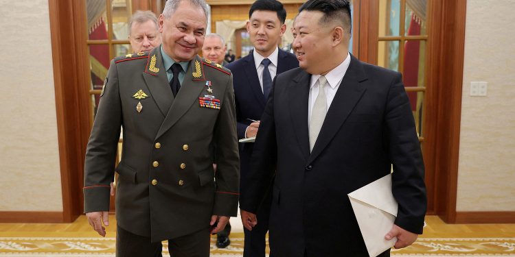 Шойгу і Чен Ин.