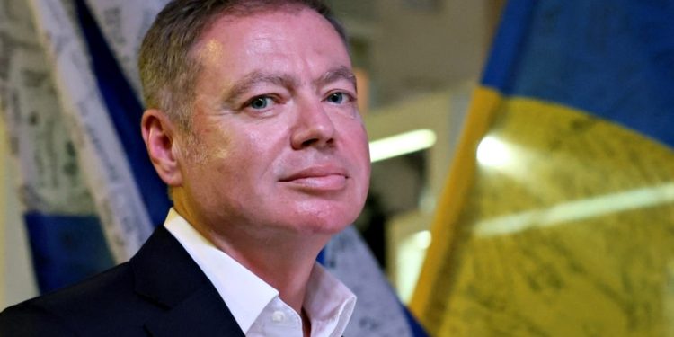 Євген Корнійчук.