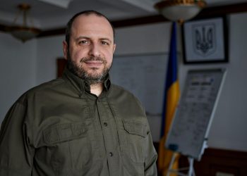 Рустем Умєров.