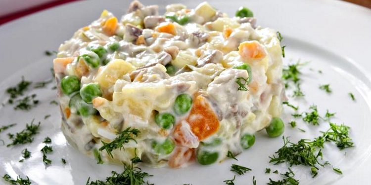 Салат "Олів'є".