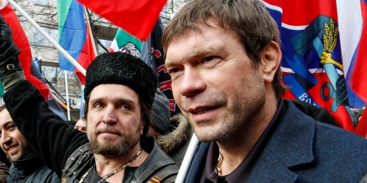 Царьов та "Нічні Вовки".