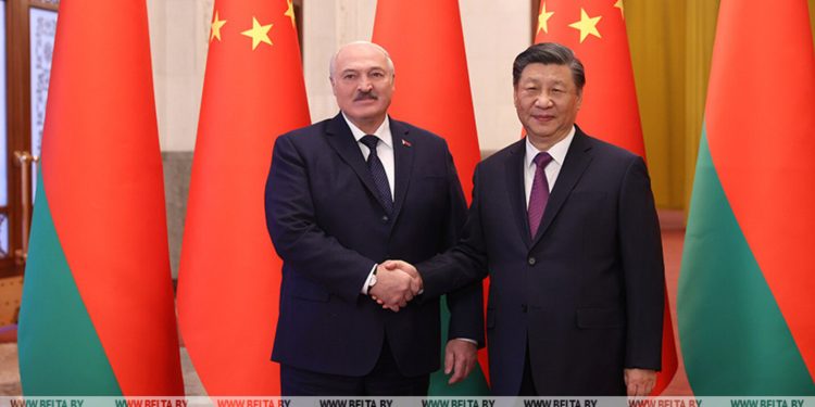 Лукашенко та Сі