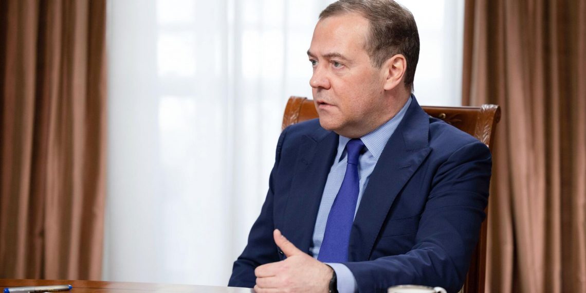 Дмитро Медведєв