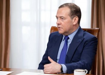 Дмитро Медведєв