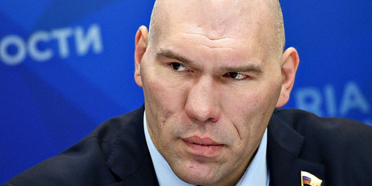 Микола Валуєв.