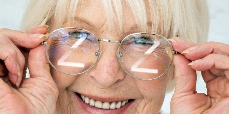 Пенсіонери-агітатори.