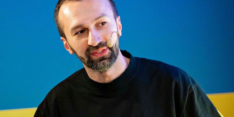 Сергій Лещенко.