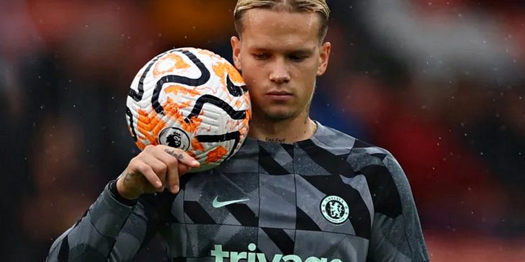 Михайло Мудрик.