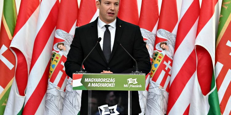Ласло Тороцький.