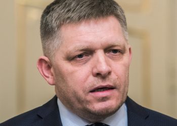 Роберт Фіцо